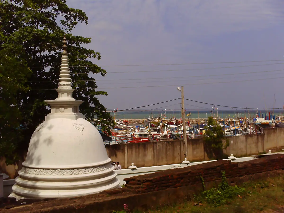 A small stupa above the harbor at Tangalle
